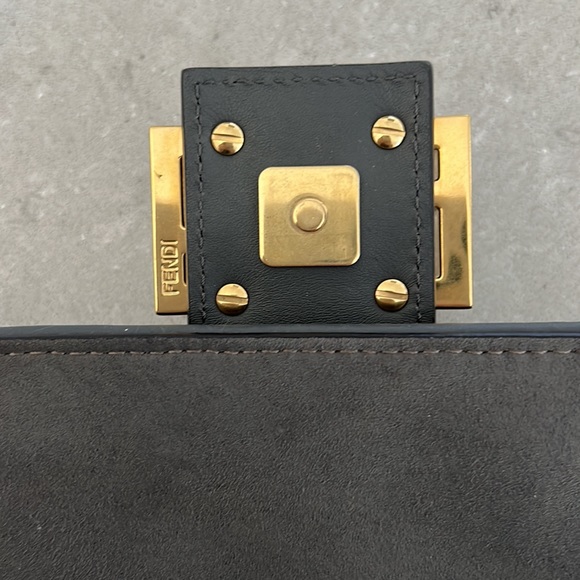 FENDI Baguette Gray Velour Gold Hardware Purse Shoulder Bag Cross Body - Picture 12 of 16